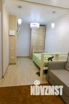 1-к квартира, посуточно, 37м2, 1/9 этаж