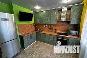 2-к квартира, посуточно, 52м2, 4/15 этаж