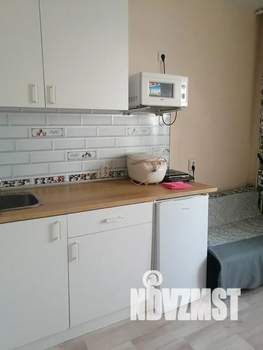 1-к квартира, посуточно, 32м2, 8/10 этаж