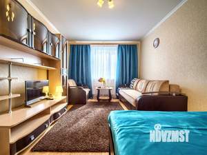 1-к квартира, посуточно, 40м2, 1/1 этаж