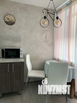 Студия квартира, посуточно, 32м2, 7/9 этаж