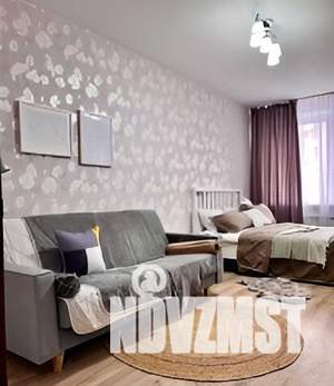 1-к квартира, посуточно, 42м2, 1/10 этаж