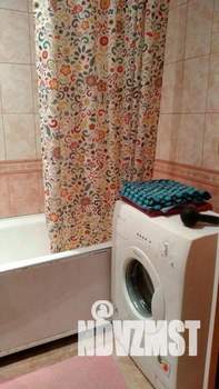 2-к квартира, посуточно, 57м2, 1/1 этаж