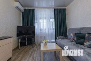 1-к квартира, посуточно, 37м2, 2/5 этаж