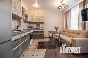 Студия квартира, посуточно, 35м2, 15/25 этаж