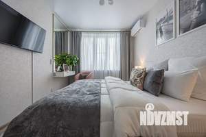 1-к квартира, посуточно, 42м2, 2/25 этаж