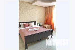 1-к квартира, посуточно, 40м2, 9/17 этаж