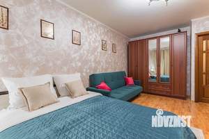 1-к квартира, посуточно, 47м2, 1/1 этаж