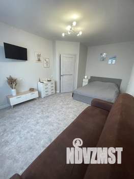 1-к квартира, посуточно, 32м2, 1/10 этаж