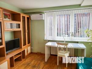 Студия квартира, посуточно, 35м2, 6/9 этаж