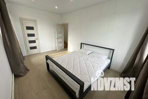 2-к квартира, посуточно, 80м2, 3/3 этаж