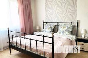 2-к квартира, посуточно, 54м2, 7/17 этаж