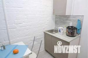 1-к квартира, посуточно, 13м2, 1/5 этаж