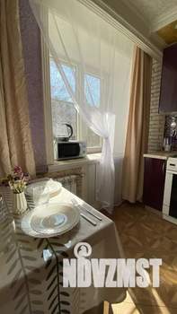 1-к квартира, посуточно, 32м2, 1/5 этаж