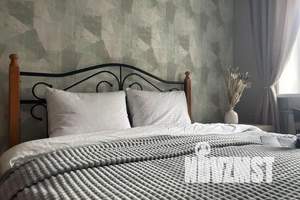 1-к квартира, посуточно, 35м2, 3/6 этаж