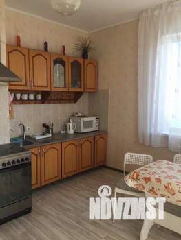 1-к квартира, посуточно, 55м2, 1/1 этаж