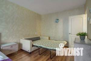 1-к квартира, посуточно, 35м2, 4/9 этаж