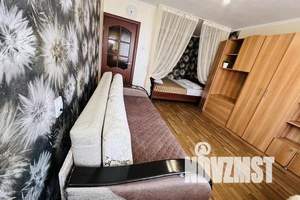 1-к квартира, посуточно, 43м2, 8/9 этаж