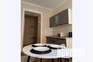 1-к квартира, посуточно, 37м2, 1/2 этаж