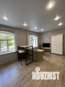 1-к квартира, посуточно, 30м2, 1/2 этаж