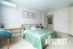 1-к квартира, посуточно, 42м2, 8/17 этаж