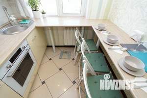 2-к квартира, посуточно, 45м2, 1/1 этаж