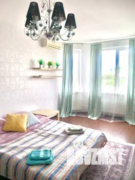 2-к квартира, посуточно, 65м2, 13/17 этаж