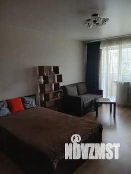 Студия квартира, посуточно, 32м2, 3/5 этаж