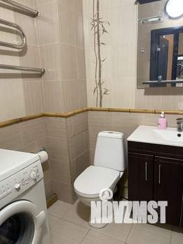 1-к квартира, посуточно, 40м2, 15/18 этаж