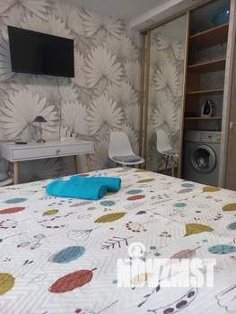 Студия квартира, посуточно, 20м2, 2/5 этаж