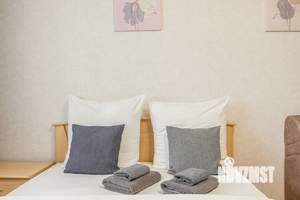 1-к квартира, посуточно, 37м2, 6/12 этаж