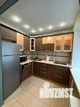 2-к квартира, посуточно, 43м2, 1/5 этаж