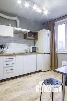 1-к квартира, посуточно, 37м2, 6/11 этаж