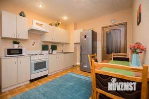 1-к квартира, посуточно, 43м2, 1/1 этаж