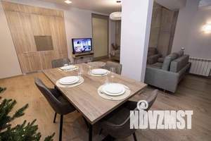 2-к квартира, посуточно, 86м2, 7/10 этаж