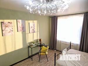 1-к квартира, посуточно, 56м2, 1/1 этаж