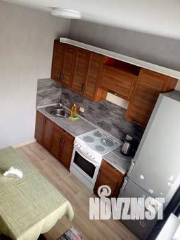 1-к квартира, посуточно, 45м2, 1/10 этаж