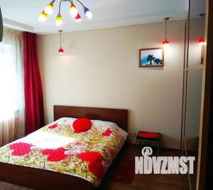 1-к квартира, посуточно, 30м2, 3/3 этаж