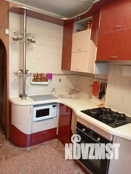 1-к квартира, посуточно, 38м2, 2/9 этаж