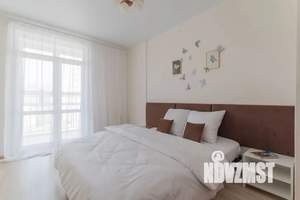 1-к квартира, посуточно, 38м2, 13/23 этаж