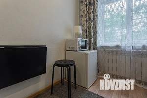 Студия квартира, посуточно, 12м2, 1/5 этаж