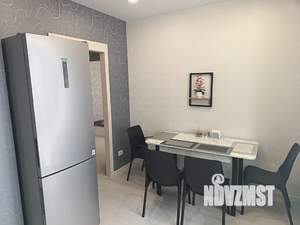 1-к квартира, посуточно, 42м2, 3/10 этаж
