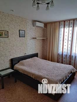 1-к квартира, посуточно, 35м2, 5/10 этаж