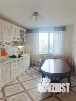 2-к квартира, посуточно, 68м2, 12/17 этаж