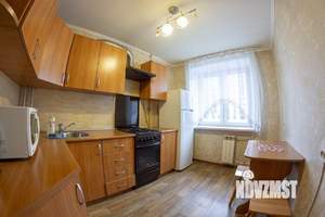 2-к квартира, посуточно, 66м2, 1/1 этаж