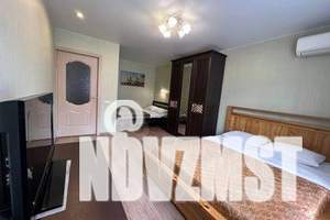 1-к квартира, посуточно, 43м2, 6/9 этаж