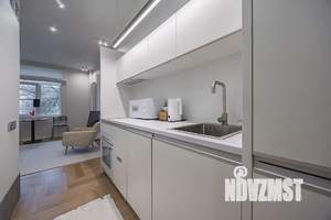 Студия квартира, посуточно, 35м2, 5/8 этаж