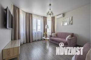 2-к квартира, посуточно, 42м2, 13/17 этаж