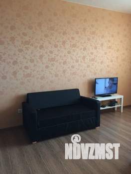 1-к квартира, посуточно, 28м2, 23/25 этаж