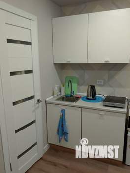 Студия квартира, посуточно, 20м2, 1/9 этаж